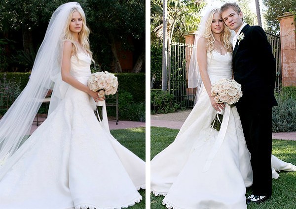 Avril Lavigne Bridal Dress